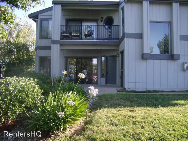 Building Photo - 2 br, 2 bath House - 410 RIDGECREST TR #129
