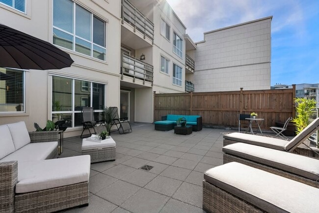 Building Photo - Spacious 2 Bed 2 Bath Condo for Rent in Morgan Crossing!