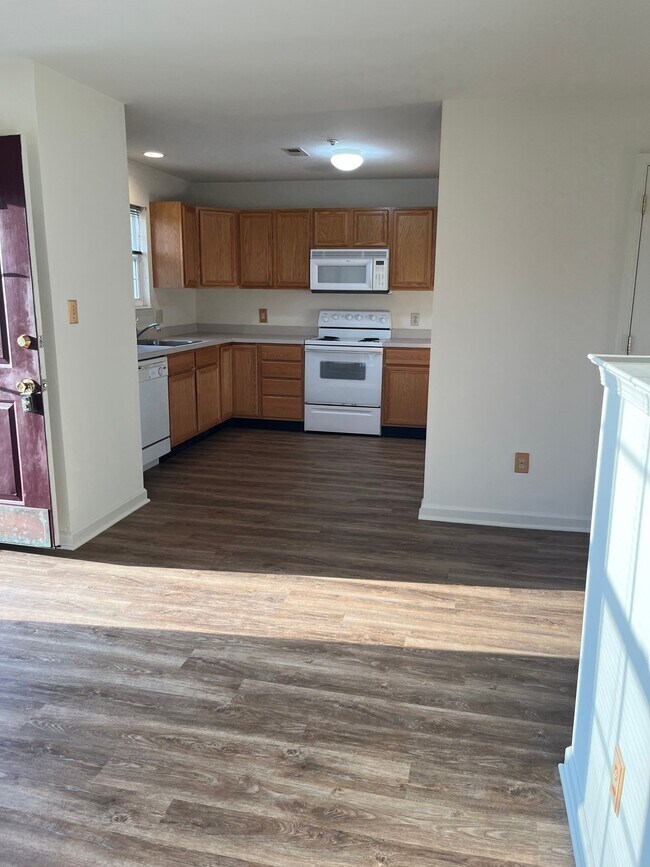 Foto del edificio - 211 Prairie Ct