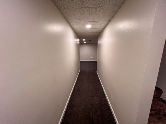 Foto del edificio - 325 Wrexham Ln