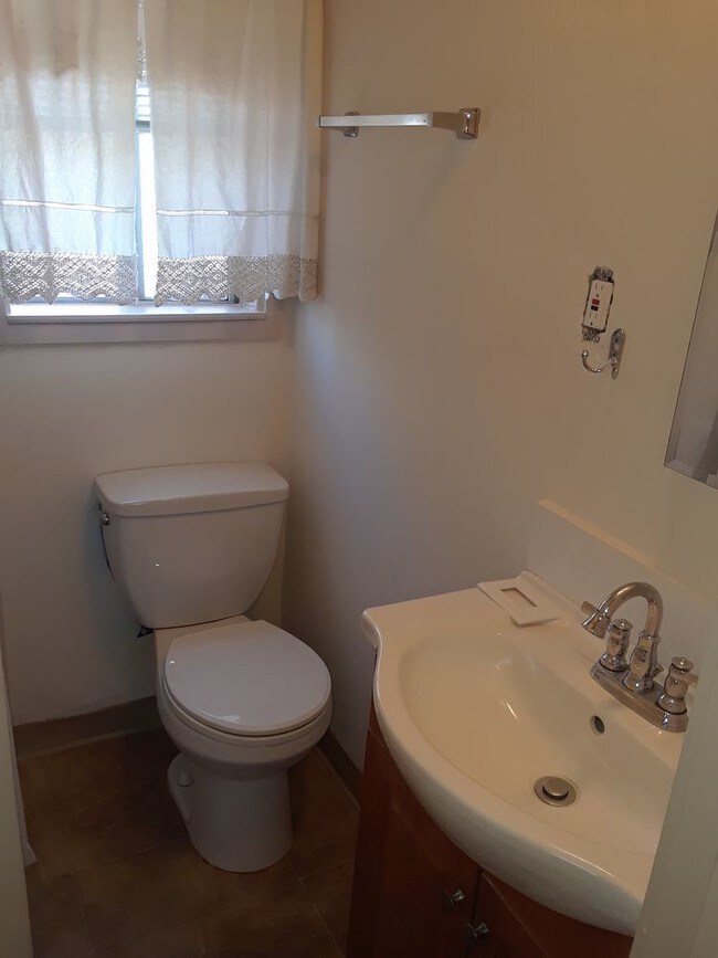 Cottage By The Sea House For Rent In Grover Beach Ca
