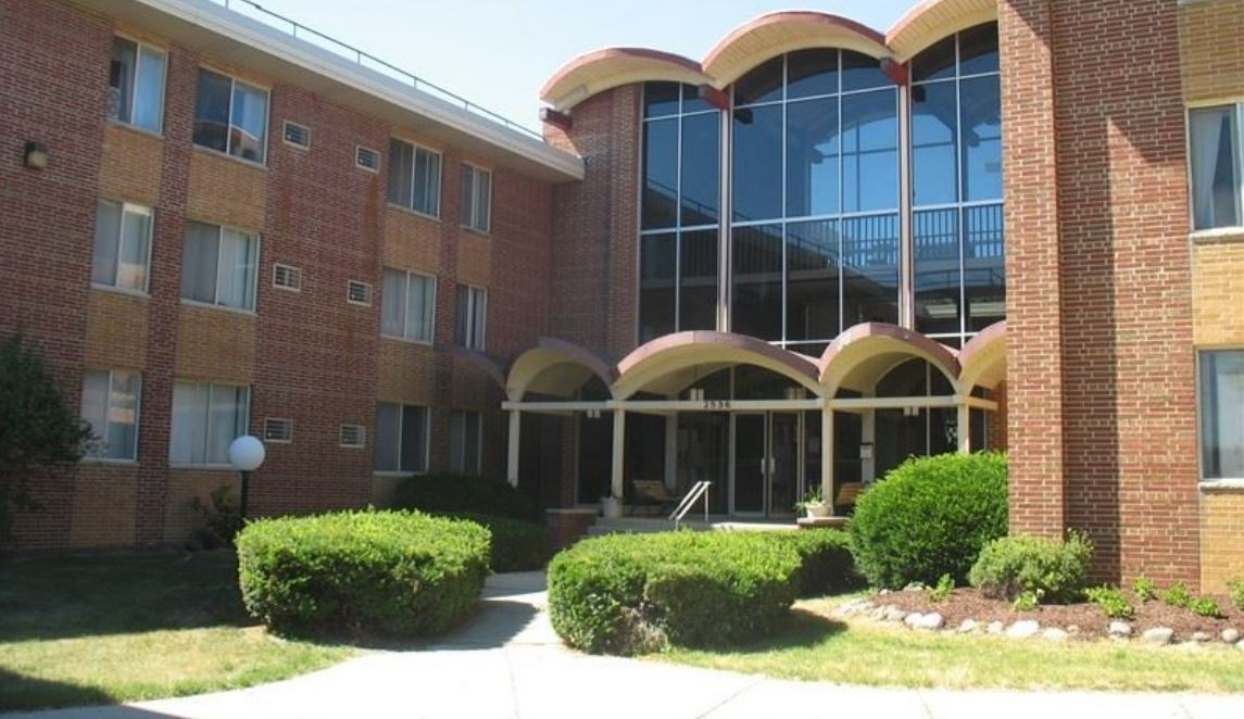 Southport Apartments Apartments in Milwaukee, WI