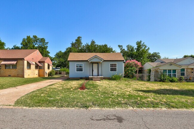 Foto del edificio - 3 Bed 1 Bath in Del City!