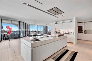 Foto del edificio - 4 br, 5.5 bath Condo - 1000 Biscayne Blvd ...