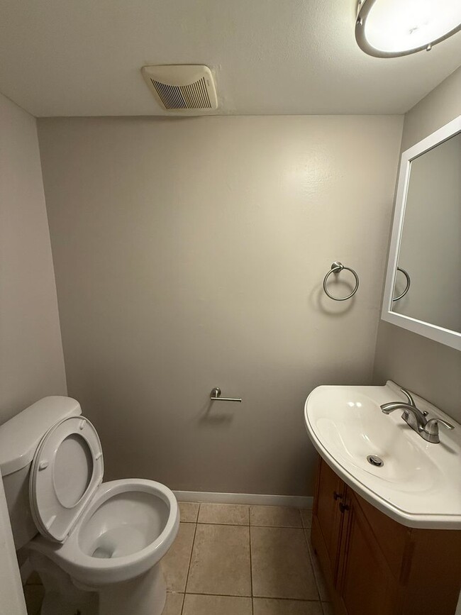 Foto del edificio - Adorable Fully renovated Townhouse in Bowie