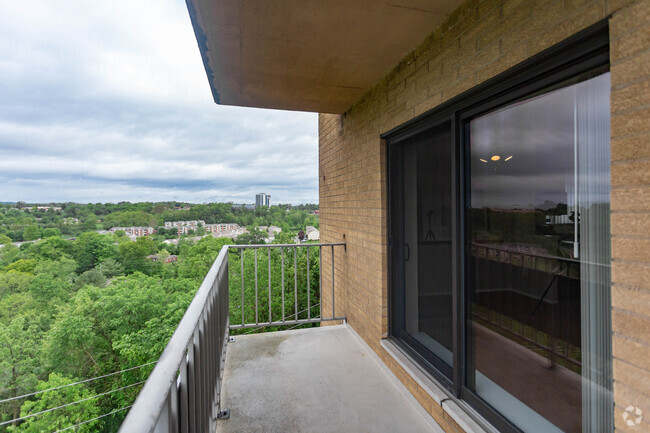 3HAB, 2BA - 1,120 ft² - RidgeView Towers