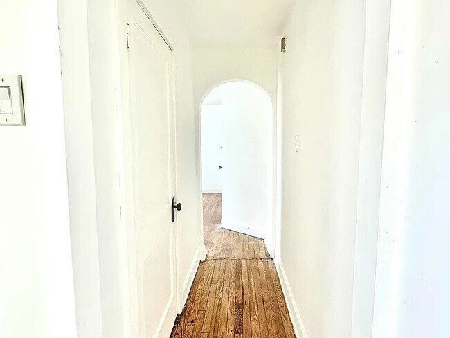 Foto del edificio - 212 S Chestnut St