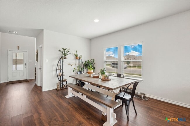 Foto del edificio - 392 Walnut Creek