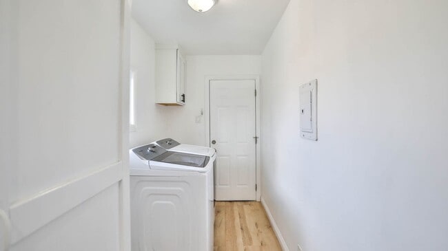 Photo - East LA duplex Apartment