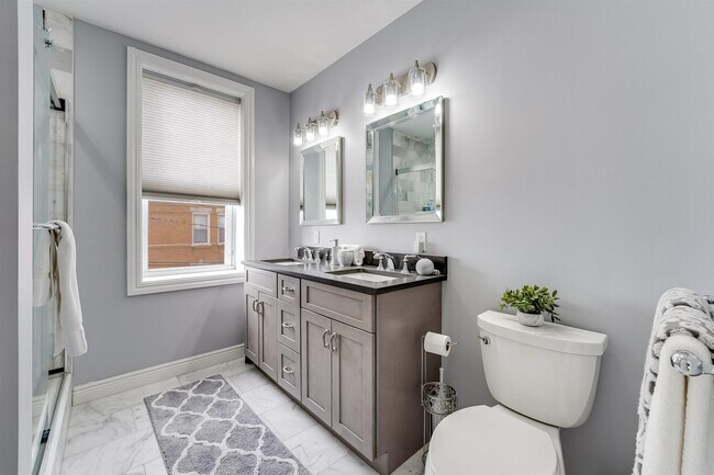 Foto del edificio - 8 Zerman Pl