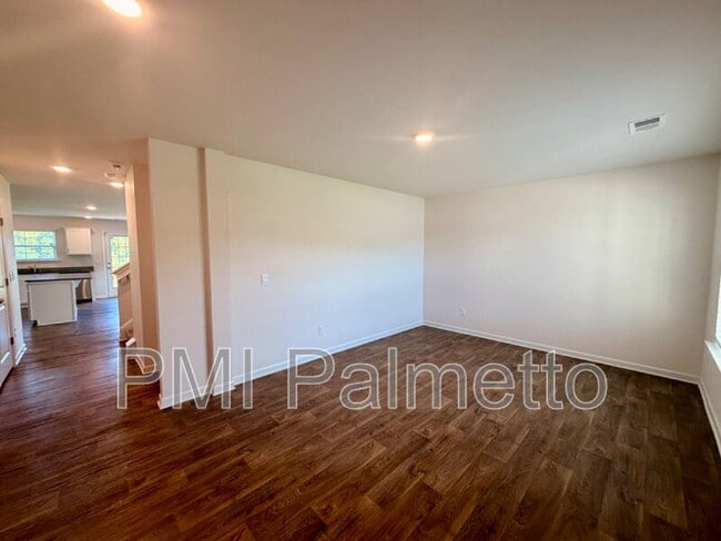Building Photo - 417 Spearman Ct