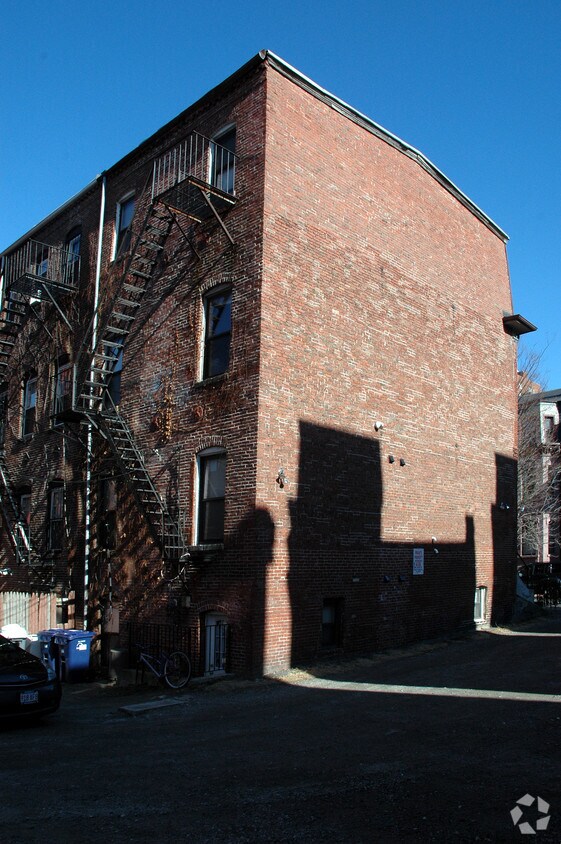 Foto del edificio - 2 Wigglesworth St