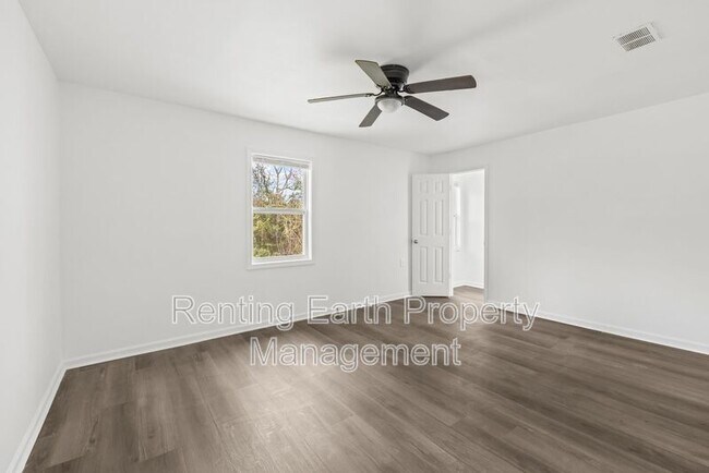 Foto del edificio - 2129 13th St N