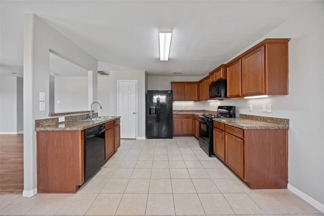 Building Photo - 16267 Silver Wing Ln