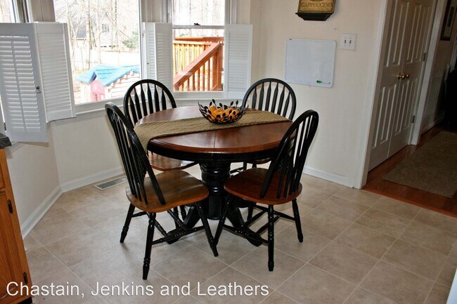 Foto del edificio - 130 Mountain Laurel Run