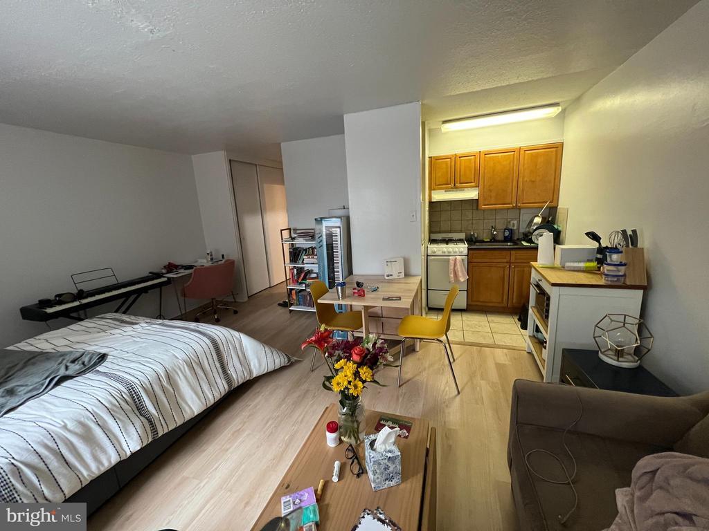 Foto principal - 2101-17 Chestnut St