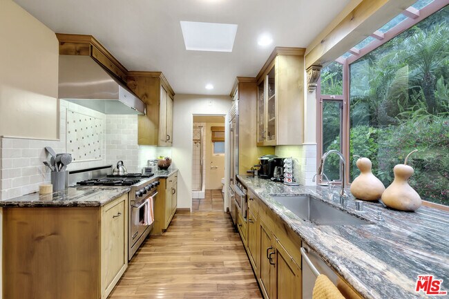 Foto del edificio - 3425 Oak Glen Dr