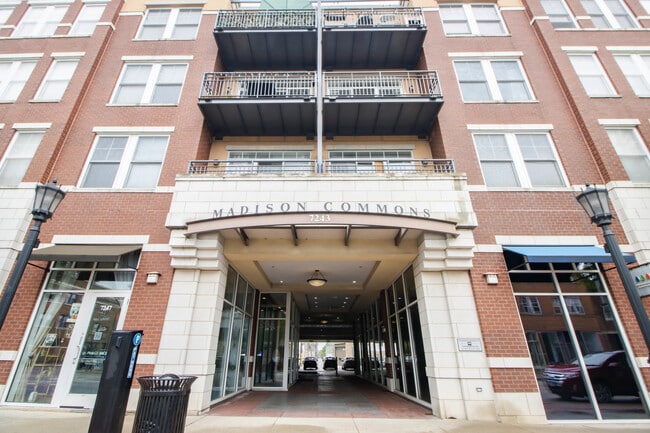 Building Photo - 7243 Madison St