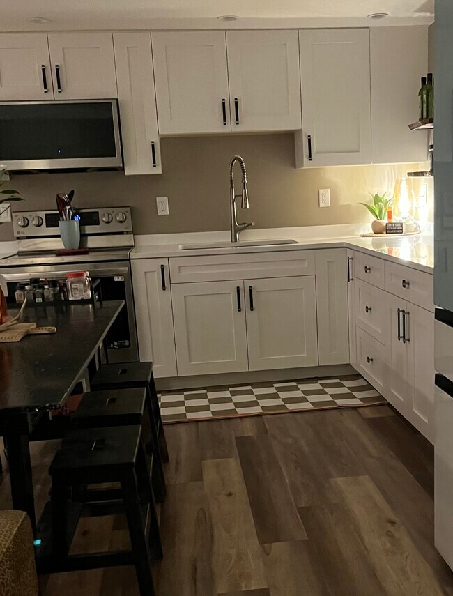 COCINA - 1220 Carroll Rd