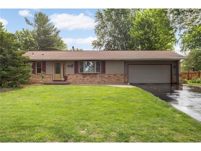 Building Photo - 14682 Dominica Ct