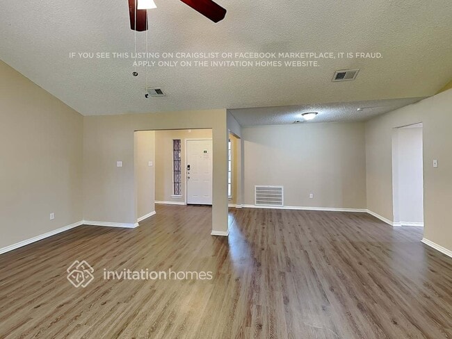 Foto del edificio - 1208 Brookfield Ln