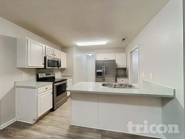 Foto del edificio - 7820 Euler Way