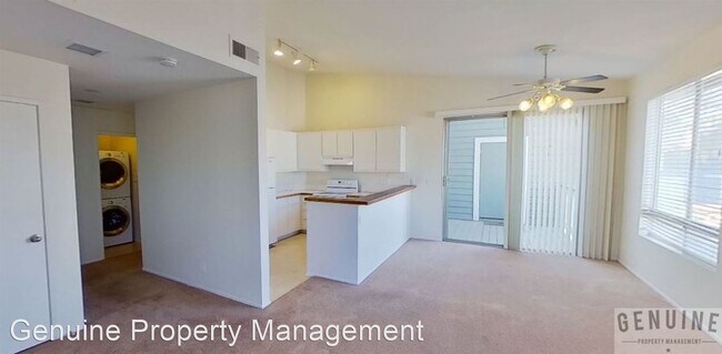 Building Photo - 2 br, 1.5 bath House - 12092 Sylvan River ...