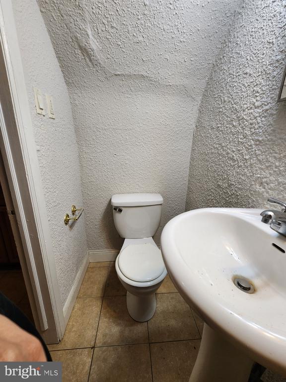 Building Photo - 4522 Springfield Ave