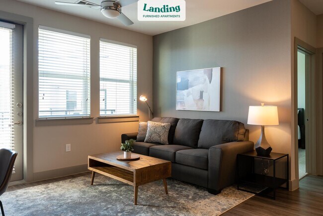 Foto del edificio - 6107 E Riverside Dr
