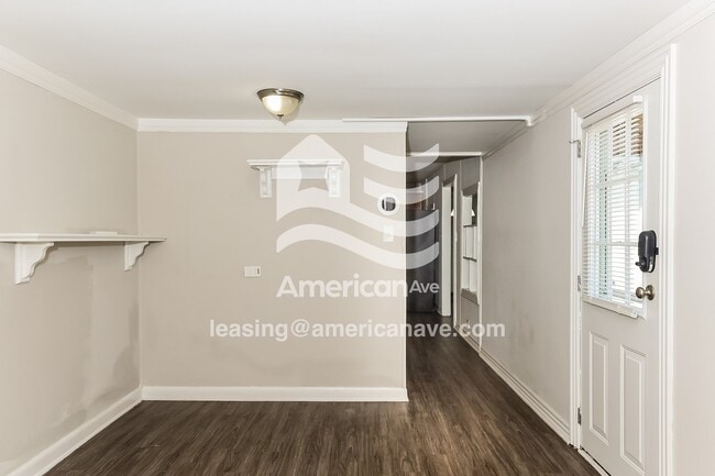 Building Photo - 216 McFayden Dr