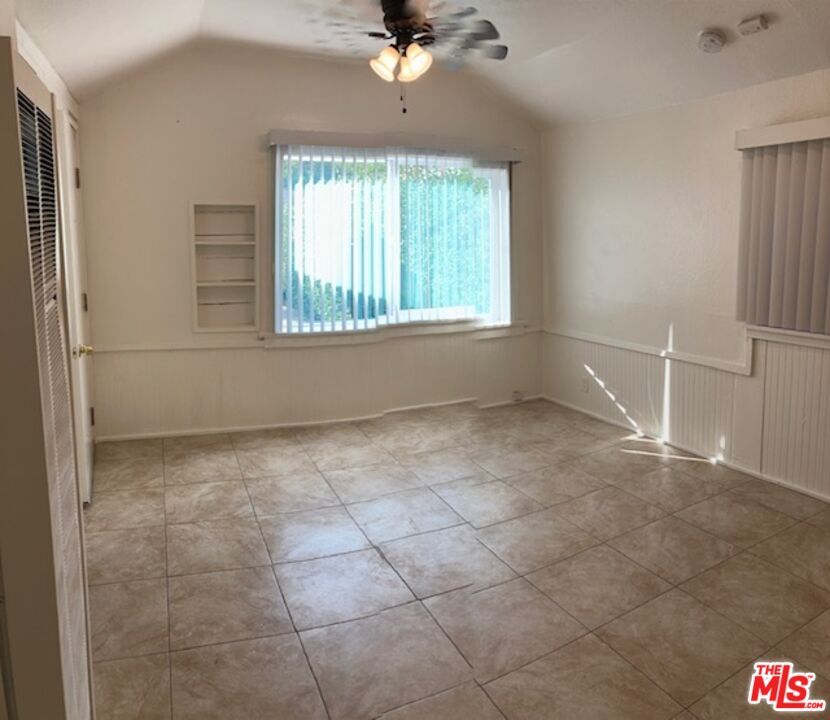 Foto principal - 2380 Allesandro St