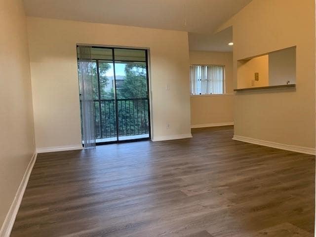 Foto del edificio - 4084 NW 87th Ave