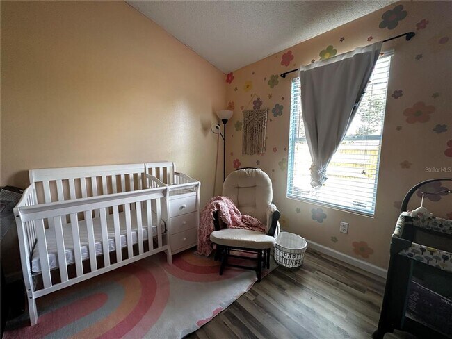 Foto del edificio - 10325 Crystal Point Dr