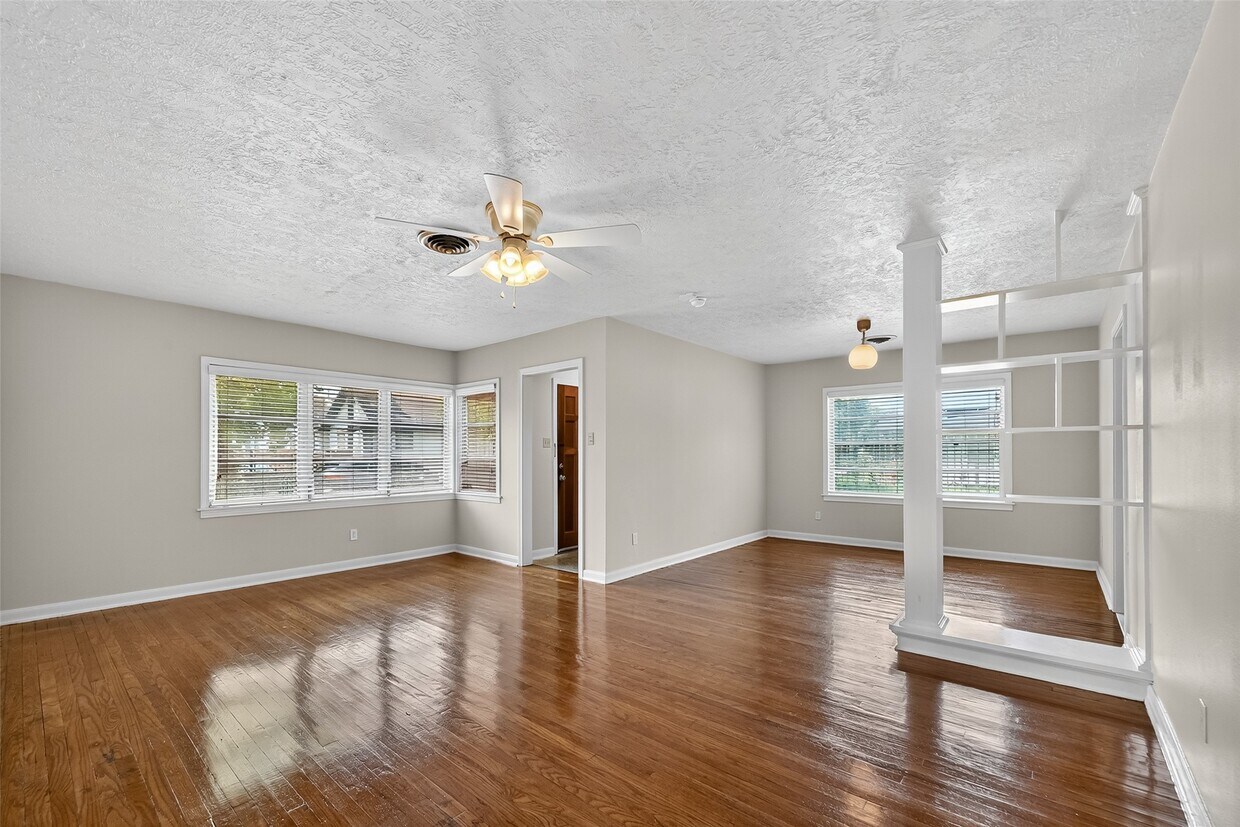 Foto principal - 3817 Anita St