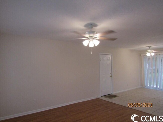 Building Photo - 806 Dargan St