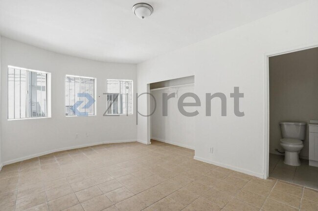 Foto del edificio - Unit 4