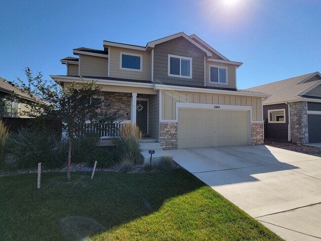 Building Photo - 2067 Moon Rise Dr