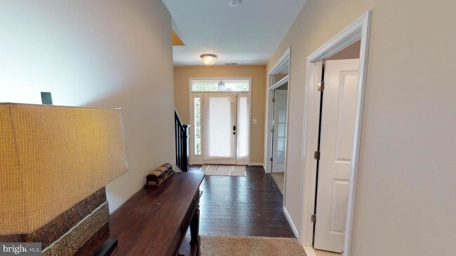 Foto del edificio - 22836 Goldsborough Ter