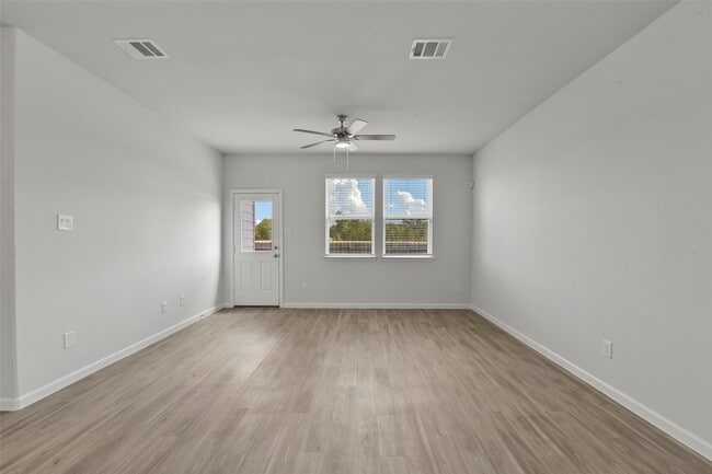 Building Photo - 20811 Adventure Wy