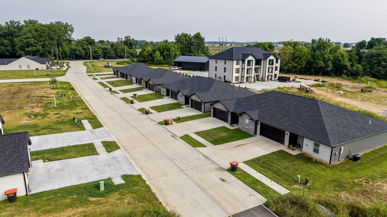 Foto del edificio - 126 Beechwood Ln