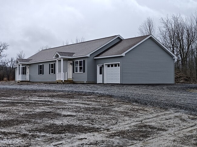 Building Photo - 5211 Williamee Rd