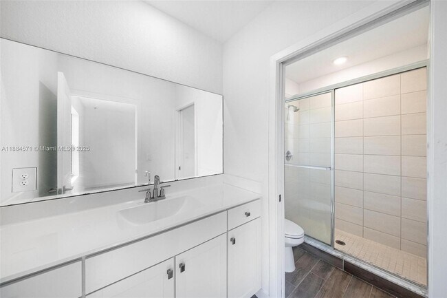 Foto del edificio - 186 SE 5th Ct