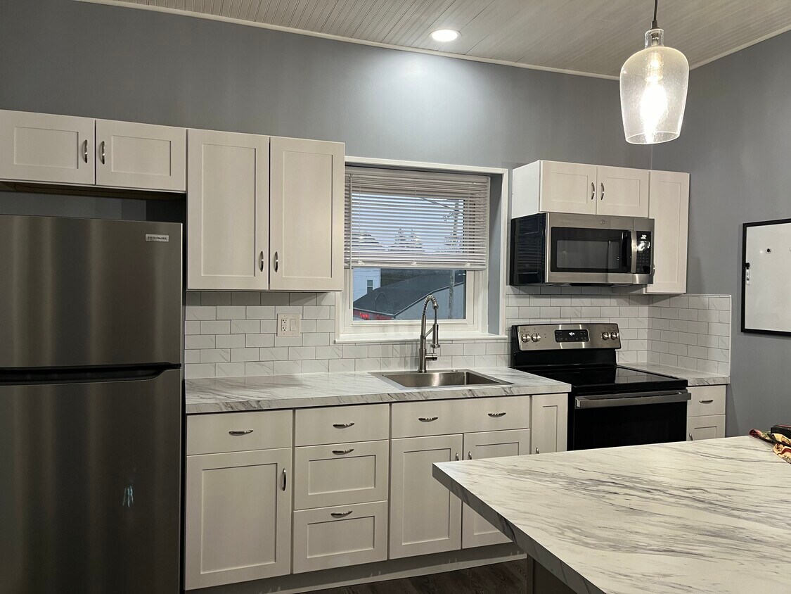 Kitchen - 322 Main St