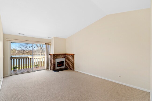 Foto del edificio - 1282 N Streamwood Ln