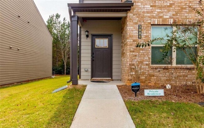 Foto del edificio - 3006 Bayrose Cir