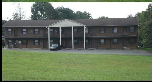 Primary Photo - Woodbriar Apartments