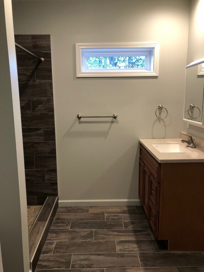 Foto del edificio - 1407 Poplar St