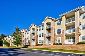 Building Photo - Quinn at Plymouth