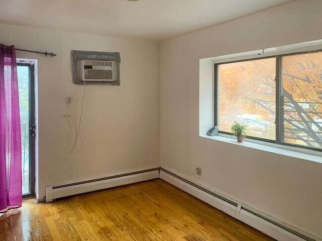 Foto del edificio - 1071 Jefferson Ave