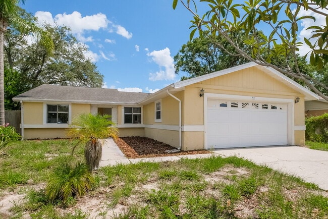 Building Photo - 7511 Breezewood Ct